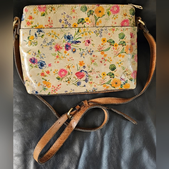 Patricia Nash Emeline Leather Crossbody Prarie Rose Floral Print EUC - Ink Marks - Picture 4 of 16